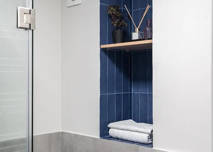 Cismigui Park 2 Bedrooms 16 *