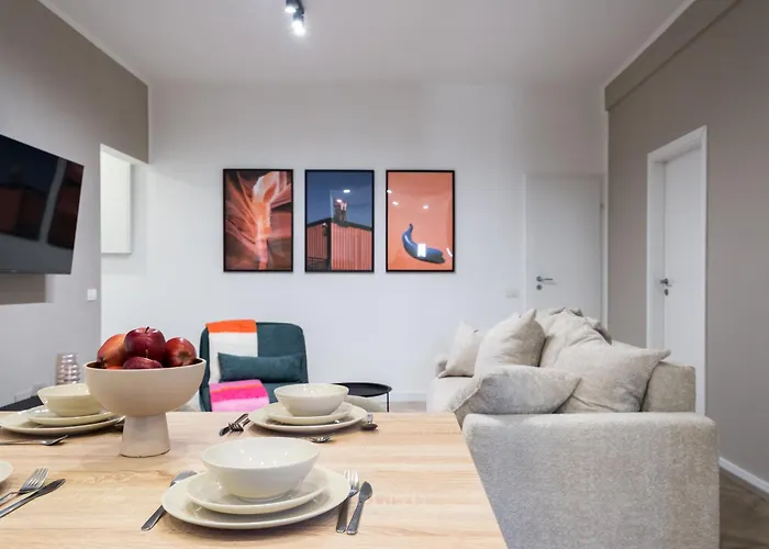 Cismigui Park 2 Bedrooms 16 *