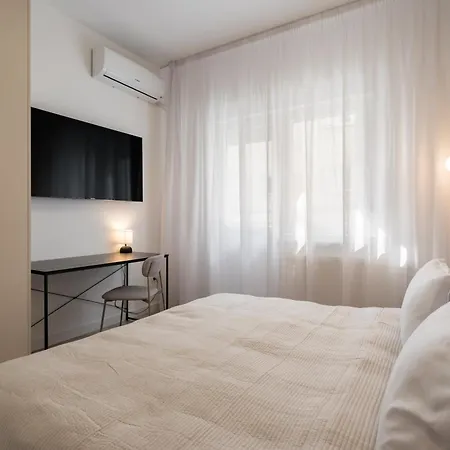 Cismigui Park 2 Bedrooms 16 Boekarest