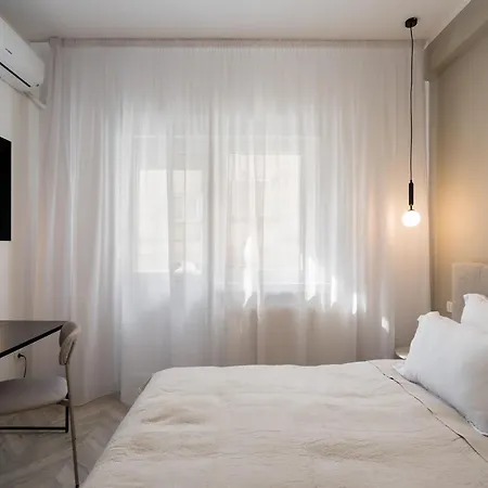 Appartement Cismigui Park 2 Bedrooms 16 Boekarest