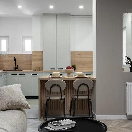 Cismigui Park 2 Bedrooms 16 * Bucharest